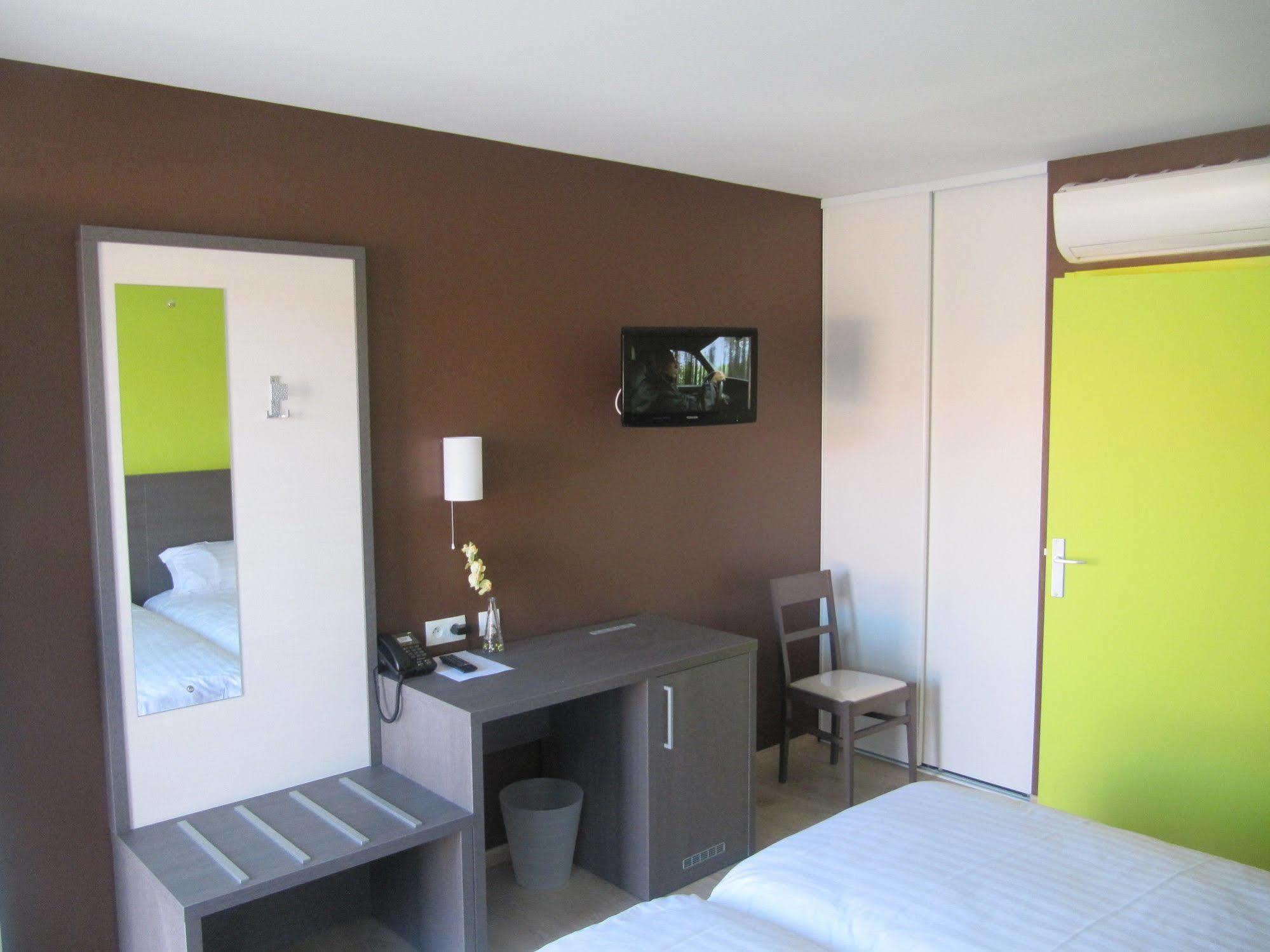 Hotel Cantal Cottages Saint-Georges  Dış mekan fotoğraf
