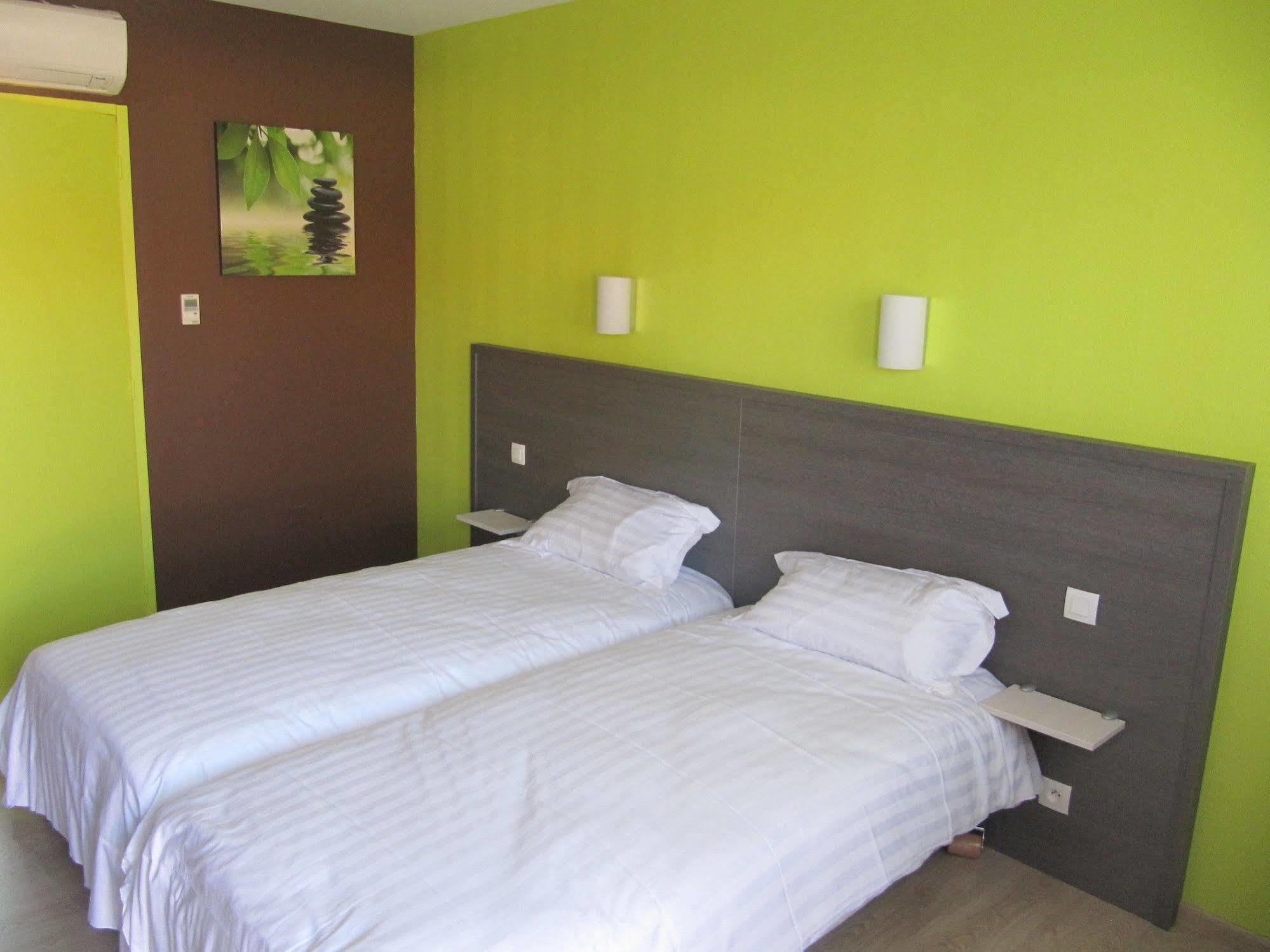 Hotel Cantal Cottages Saint-Georges  Dış mekan fotoğraf